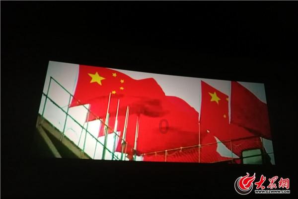 好累 老婆跟别人聊天暖味很过分亲密?-最新热门话题讨论社区
